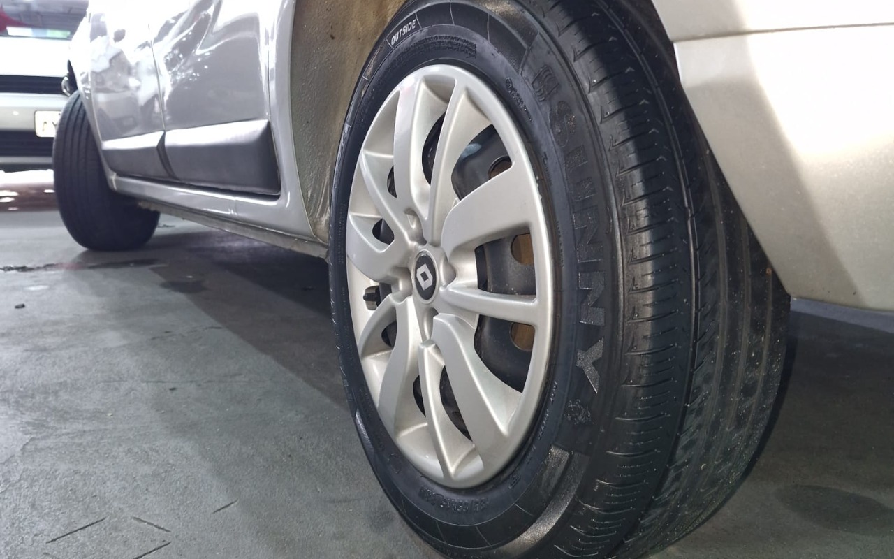 imagem-https://www.socarrao.com.br/sc-vehicle-images-prod/1507350/1778957424200-MTYuanBlZw.jpeg