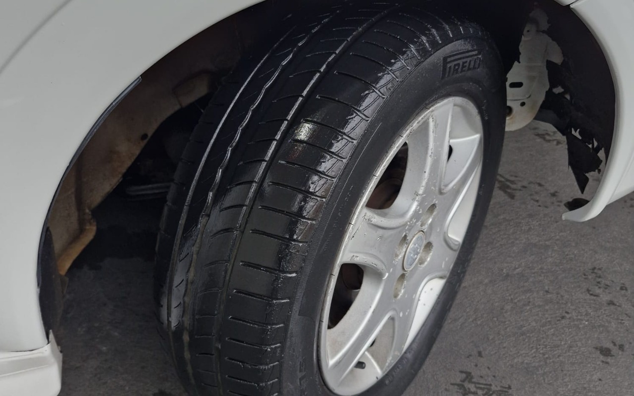 imagem-https://www.socarrao.com.br/sc-vehicle-images-prod/1507350/1778957424349-MTcuanBlZw.jpeg