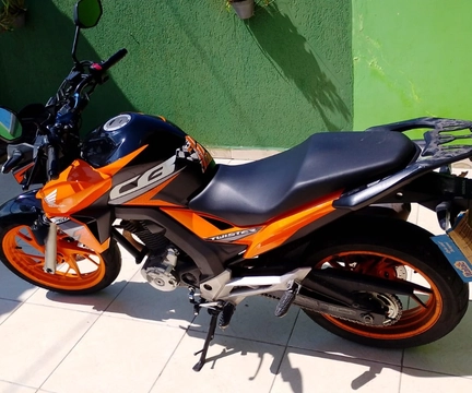 Honda CB 250 TWISTER/FLEXONE 2019 Laranja — foto 1 de 3