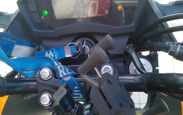 imagem-https://www.socarrao.com.br/sc-vehicle-images-prod/1507609/1779300742575-SU1HLTIwMjUxMTA0LVdBMDAyOS5qcGc.jpg