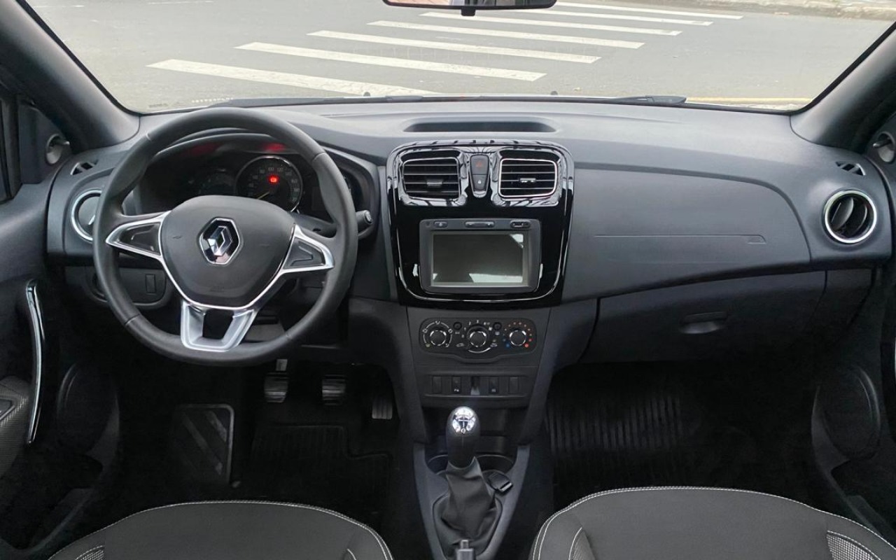imagem-https://www.socarrao.com.br/sc-vehicle-images-prod/1507805/1780755135130-MTEuanBlZw.jpeg