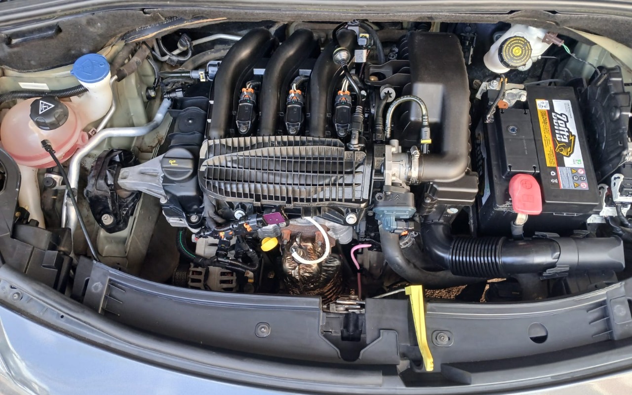 imagem-https://www.socarrao.com.br/sc-vehicle-images-prod/1515881/1779054400802-V2hhdHNBcHAgSW1hZ2UgMjAyNi0wNS0wOCBhdCAxMS40MC4wMCAoMSkuanBlZw.jpeg