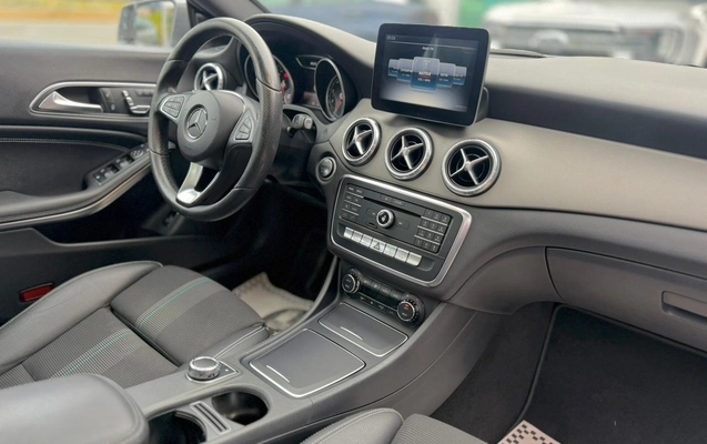 imagem-https://www.socarrao.com.br/sc-vehicle-images-prod/1523166/1779106374280-bd25bb7b-00bb-43b0-8800-b7fe9f8fc5f1.jpg