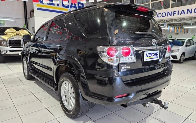 imagem-https://www.socarrao.com.br/sc-vehicle-images-prod/1523623/1788555747015-8091936_8_B_18d4868836.jpeg