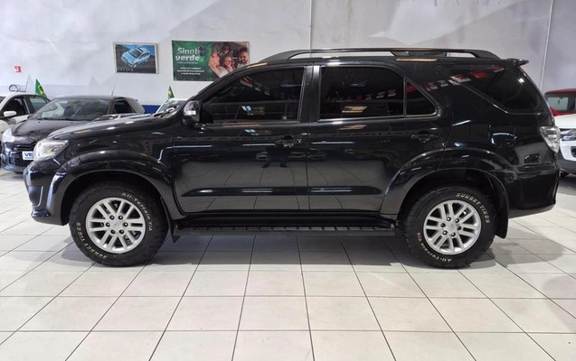 imagem-https://www.socarrao.com.br/sc-vehicle-images-prod/1523623/1788555747015-8091936_9_B_9e47391573.jpeg