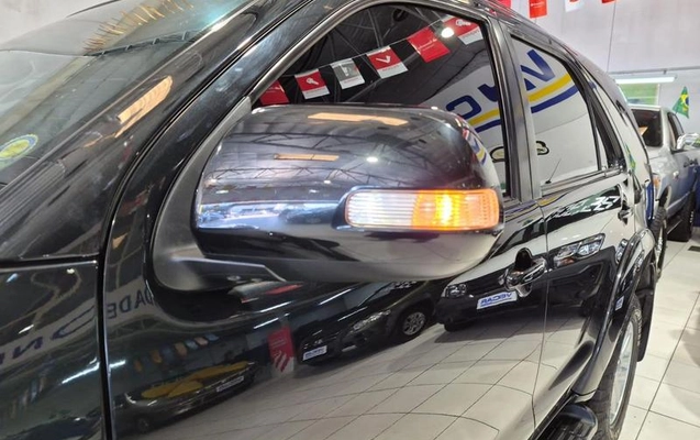 imagem-https://www.socarrao.com.br/sc-vehicle-images-prod/1523623/1788555747019-8091936_17_B_a61f919489.jpeg