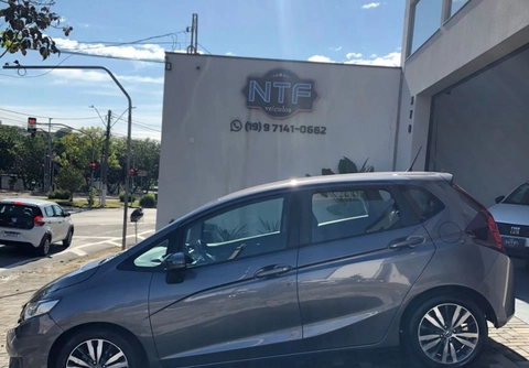 Honda Fit 2015 Cinza — foto 1 de 3