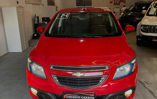 imagem-https://www.socarrao.com.br/sc-vehicle-images-prod/15254/1785754864177-eEB7l7OfZekKKGMCyVyggZOnbGC3HHUi.jpg