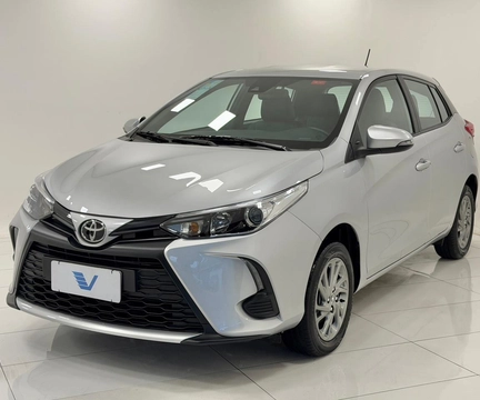 Toyota Yaris 2025 Prata — foto 1 de 3