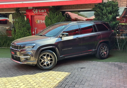 Jeep Commander 2023 Cinza — foto 1 de 3