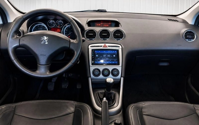 imagem-https://www.socarrao.com.br/sc-vehicle-images-prod/1527373/1788196962120-8053245_16_B_762e823607.jpeg