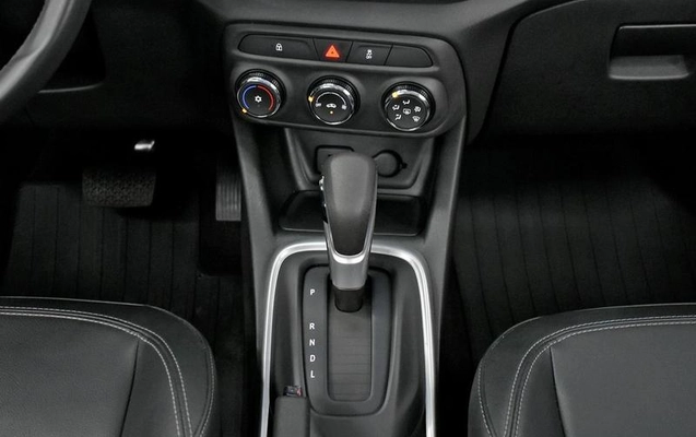 imagem-https://www.socarrao.com.br/sc-vehicle-images-prod/1530226/1788289114978-8059934_0_B_341854344e.jpeg