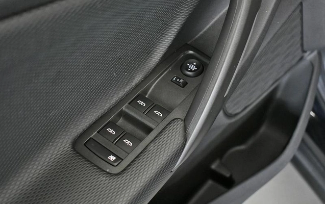 imagem-https://www.socarrao.com.br/sc-vehicle-images-prod/1530226/1788289114986-8059934_1_B_bf13ded5ca.jpeg