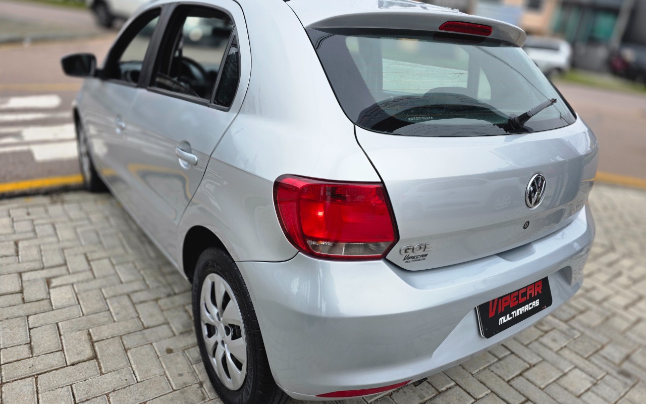 imagem-https://www.socarrao.com.br/sc-vehicle-images-prod/1530744/1779121436565-MjAyNjA1MThfMTI1NDI5LmpwZw.jpg
