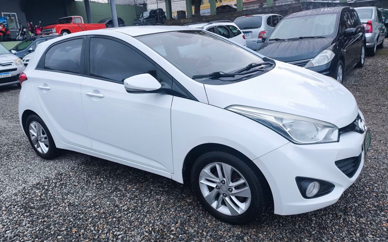 imagem-https://www.socarrao.com.br/sc-vehicle-images-prod/1533549/1779311989042-SU1HXzIwMjYwNTE5XzE3MTI0MyAoQ29weSkuanBn.jpg