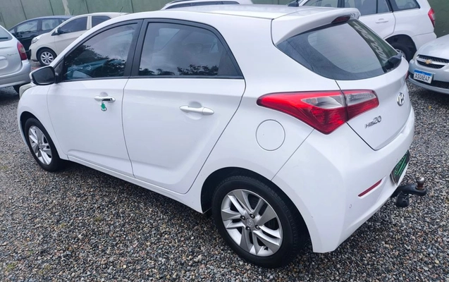 imagem-https://www.socarrao.com.br/sc-vehicle-images-prod/1533549/1779311989422-SU1HXzIwMjYwNTE5XzE3MTMwMiAoQ29weSkuanBn.jpg