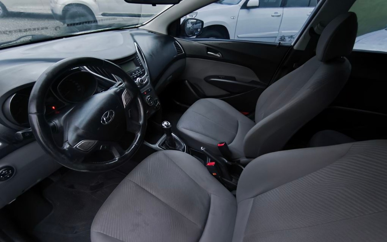 imagem-https://www.socarrao.com.br/sc-vehicle-images-prod/1533549/1779311989918-SU1HXzIwMjYwNTE5XzE3MTMzOSAoQ29weSkuanBn.jpg