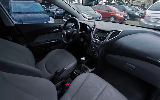 imagem-https://www.socarrao.com.br/sc-vehicle-images-prod/1533549/1779311990667-SU1HXzIwMjYwNTE5XzE3MTQzMiAoQ29weSkuanBn.jpg