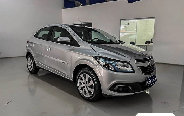 imagem-https://www.socarrao.com.br/sc-vehicle-images-prod/1534120/1786370668497-e540a36b-9a2e-49cf-b583-105cdb89f86b.jpg