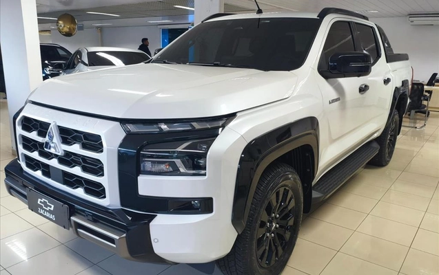 imagem-https://www.socarrao.com.br/sc-vehicle-images-prod/1535535/1779722568038-6f22e551-9c65-48a3-8673-ab6464b41aa320260518150830.jpeg