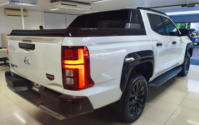 imagem-https://www.socarrao.com.br/sc-vehicle-images-prod/1535535/1779722568040-4e17601e-6a2c-425e-b8d7-73bce3ecdf2020260518150835.jpeg