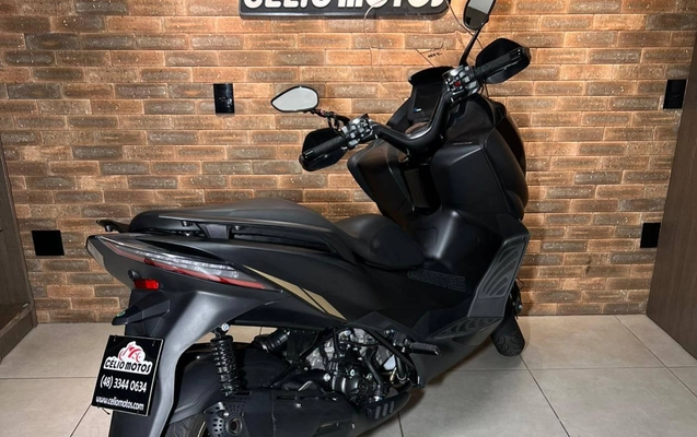 imagem-https://www.socarrao.com.br/sc-vehicle-images-prod/1536656/1779306154129-07b8f6c8f1bf42378527566a9a397e23_1779130645431.jpeg