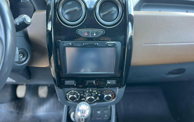 imagem-https://www.socarrao.com.br/sc-vehicle-images-prod/1536791/1779136945546-ba01701e9a104ad1a4ed773c3f7ce1c0_1779130867307.jpeg