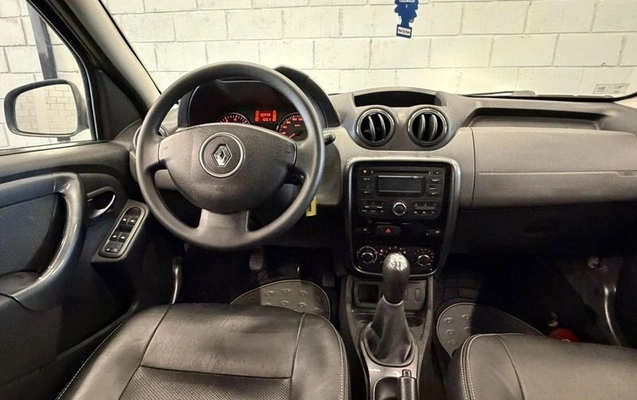imagem-https://www.socarrao.com.br/sc-vehicle-images-prod/1537185/1779131450009-7756160_6_B_5ff1982824.jpeg