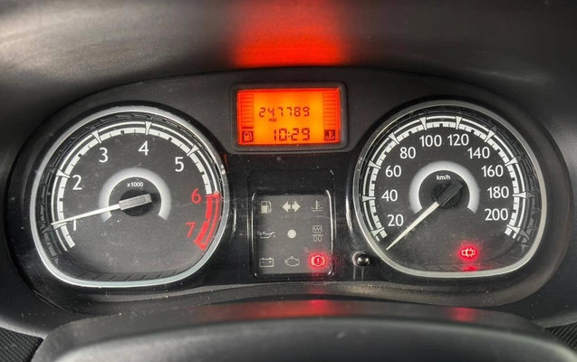 imagem-https://www.socarrao.com.br/sc-vehicle-images-prod/1538388/1780327048132-fa550f87bfa84ac5a111abe88e04f4dd_1779132991384.jpeg