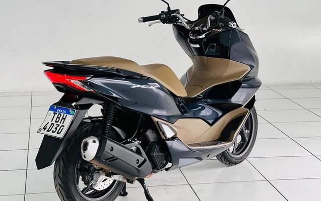 imagem-https://www.socarrao.com.br/sc-vehicle-images-prod/1539070/1781645588080-8081007_4_B_db27e5b7a2.jpeg