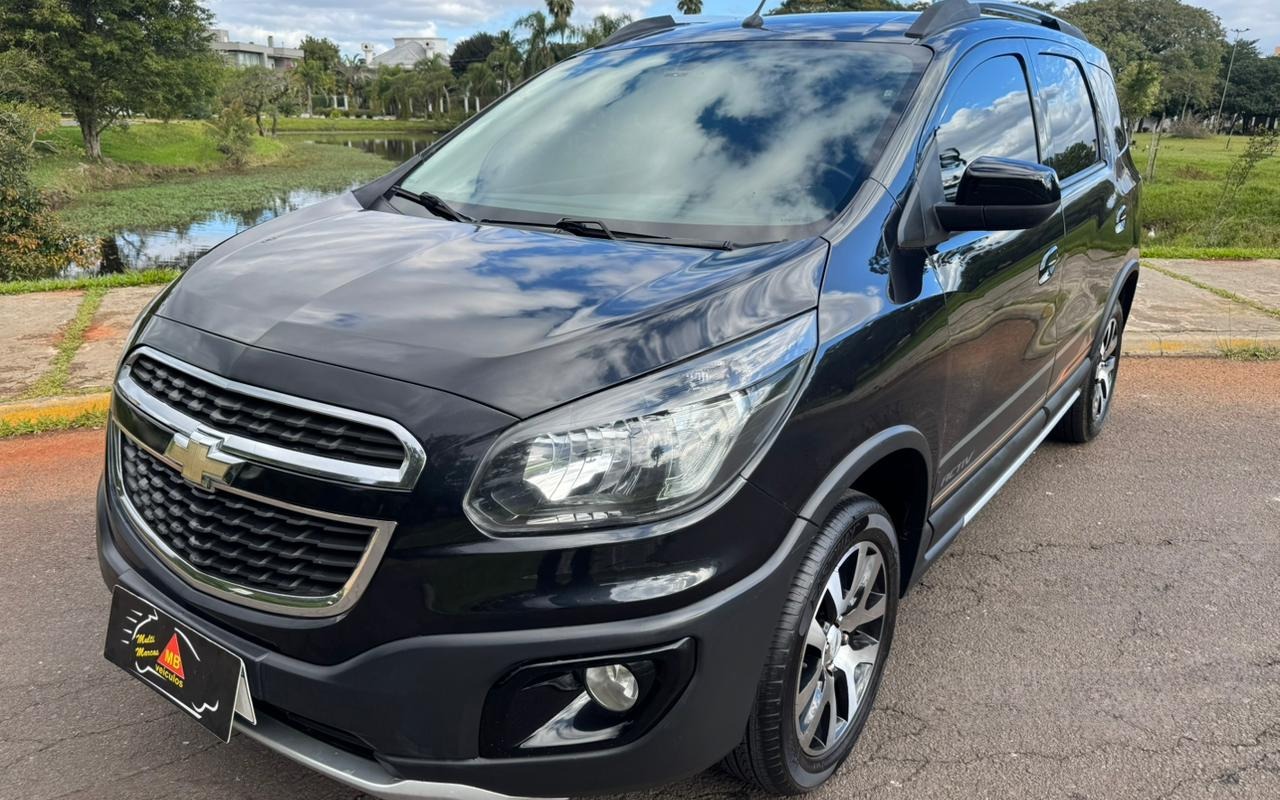 Chevrolet Spin ACTIV 1.8 8V Econo. Flex 5p Aut. na cor Preto no Canoas / RS - 1540120