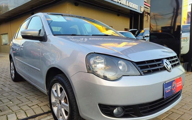 imagem-https://www.socarrao.com.br/sc-vehicle-images-prod/1540925/1789418316214-8095880_9_B_5edb3e6b96.jpeg