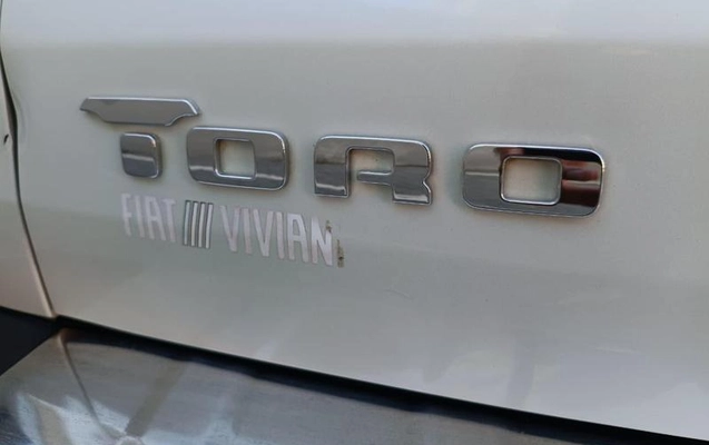 imagem-https://www.socarrao.com.br/sc-vehicle-images-prod/1541050/1789504697379-7573555_8_B_49b670359b.jpeg