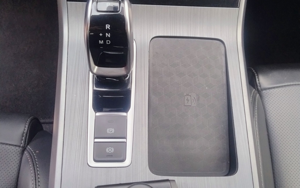 imagem-https://www.socarrao.com.br/sc-vehicle-images-prod/1545563/1779147137485-SU1HXzIwMjYwMzIzXzA2NDk1MjI5MV9IRFJfQUUuanBn.jpg