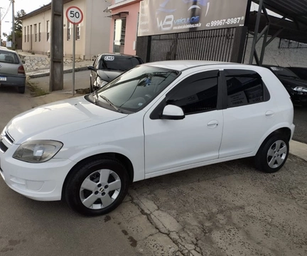 Chevrolet Celta 2014 Branco — foto 1 de 3