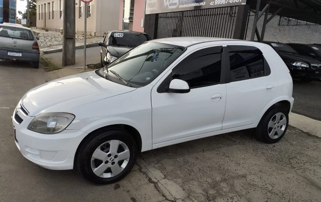 imagem-https://www.socarrao.com.br/sc-vehicle-images-prod/15569/1769988015192-5798169OR_1709987197_49_200.jpg