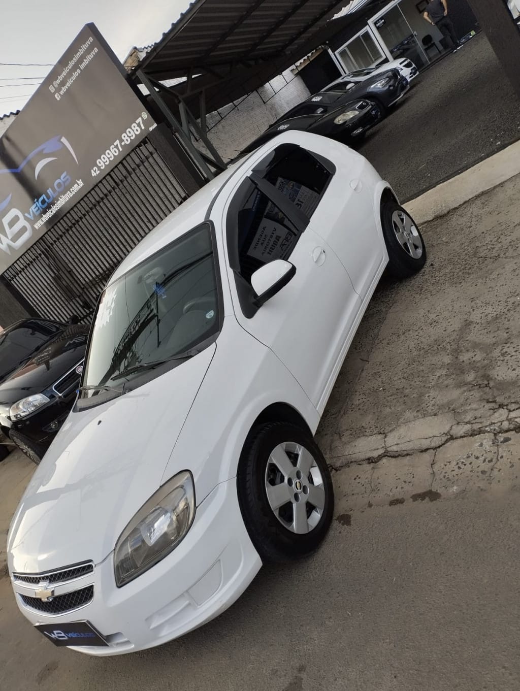 imagem-https://www.socarrao.com.br/sc-vehicle-images-prod/15569/1769988015192-5798169OR_1709987198_33_310.jpg
