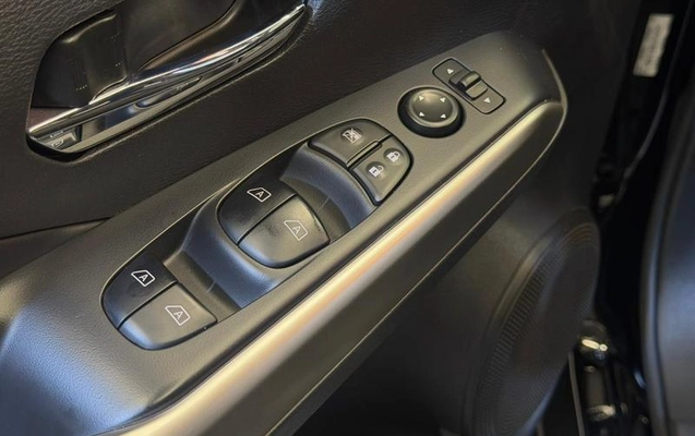 imagem-https://www.socarrao.com.br/sc-vehicle-images-prod/1562553/1788520646383-8100425_13_B_1bbd304dfc.jpeg