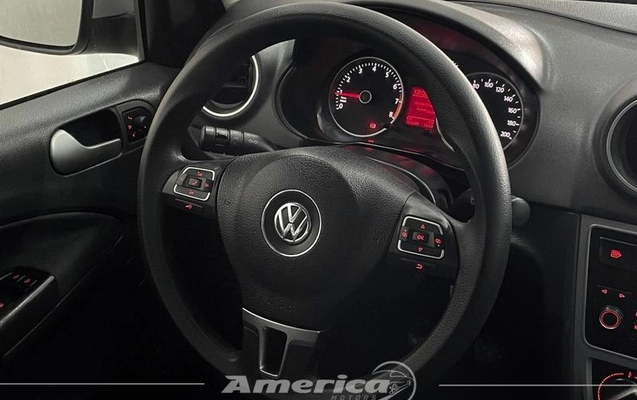 imagem-https://www.socarrao.com.br/sc-vehicle-images-prod/1565086/1786640633135-8066035_16_B_ba304d5bb1.jpeg
