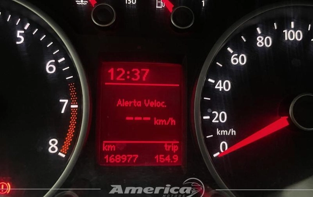 imagem-https://www.socarrao.com.br/sc-vehicle-images-prod/1565086/1786640633136-8066035_2_B_495de53358.jpeg