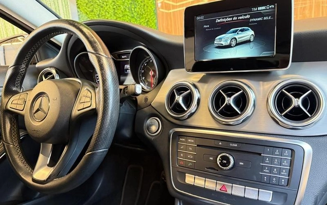 imagem-https://www.socarrao.com.br/sc-vehicle-images-prod/1565276/1788556534901-8032366_2_B_2509402c18.jpeg