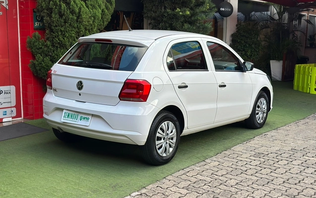 imagem-https://www.socarrao.com.br/sc-vehicle-images-prod/1565697/1779197730862-bb4856ff-95f2-4ed1-be33-4a3a2b54f775.jpg