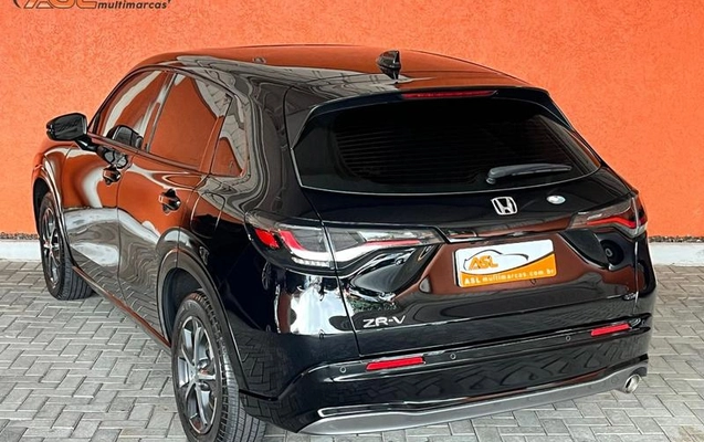imagem-https://www.socarrao.com.br/sc-vehicle-images-prod/1565753/1788546769125-8099249_4_B_c641978469.jpeg