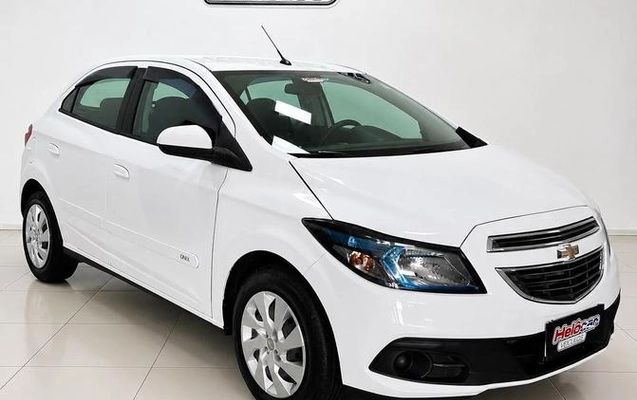 imagem-https://www.socarrao.com.br/sc-vehicle-images-prod/1566122/1789415728796-8097912_10_B_a38d2695cb.jpeg