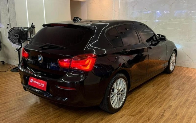 imagem-https://www.socarrao.com.br/sc-vehicle-images-prod/1566277/1789572173720-8005842_3_B_87983c3908.jpeg