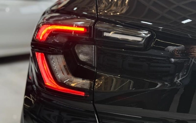 imagem-https://www.socarrao.com.br/sc-vehicle-images-prod/1566359/1789148720030-8101063_9_B_6e12b7aac7.jpeg