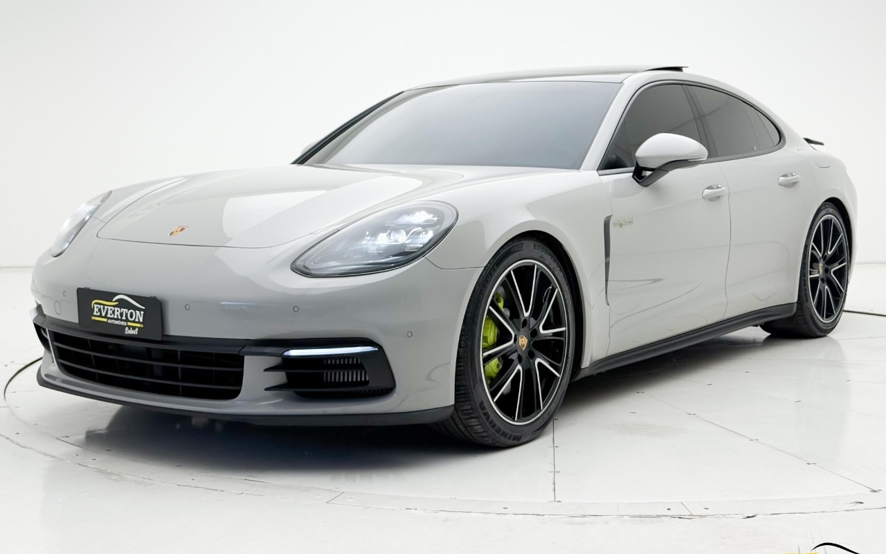 Porsche Panamera 4 2.9 (Híbrido) na cor Cinza em Cuiabá / MT - 1566595
