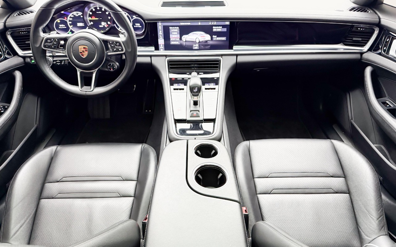 imagem-https://www.socarrao.com.br/sc-vehicle-images-prod/1566595/1779199928244-SU1HLTIwMjUxMTI1LVdBMDI0OS5qcGc.jpg