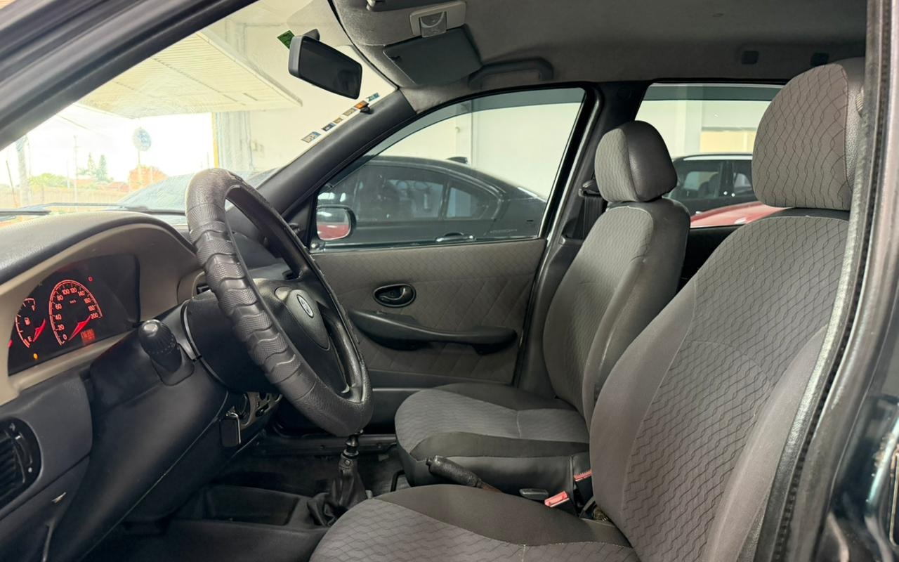 imagem-https://www.socarrao.com.br/sc-vehicle-images-prod/1566637/1779199479680-V2hhdHNBcHAgSW1hZ2UgMjAyNi0wNS0xOSBhdCAxMC4zOS41MiAoMykuanBlZw.jpeg