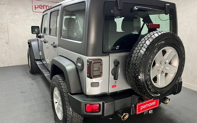 imagem-https://www.socarrao.com.br/sc-vehicle-images-prod/1567535/1786482108489-e2cacb71-fa04-4e4f-984c-d7d8d18a4982.jpg